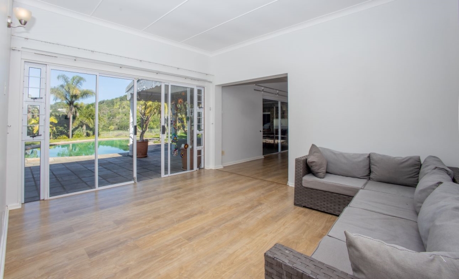 4 Bedroom Property for Sale in Beacon Bay Eastern Cape